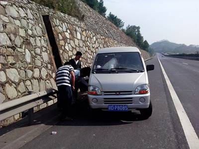 茂港区汽车救援服务 茂港区汽车救援服务